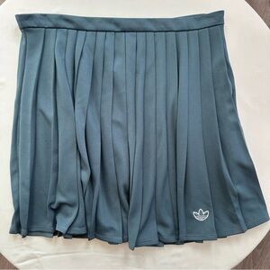 Adidas Women's Blue Pleated Skater Skirt NWT Size XL